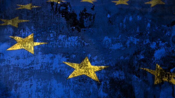 La UE es rehén tanto en sus relaciones con Kiev como con Moscú - Sputnik Mundo