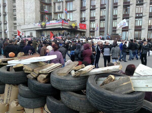 Manifestacion en Donetsk (archivo) - Sputnik Mundo