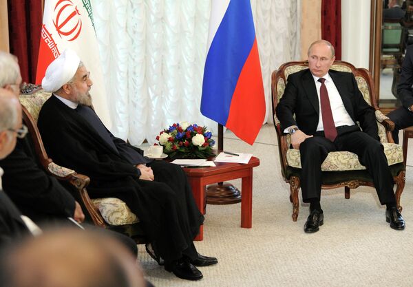 El presidente de Irán, Hassan Rouhani, y su homólogo de Rusia, Vladimir Putin. (archivo) - Sputnik Mundo