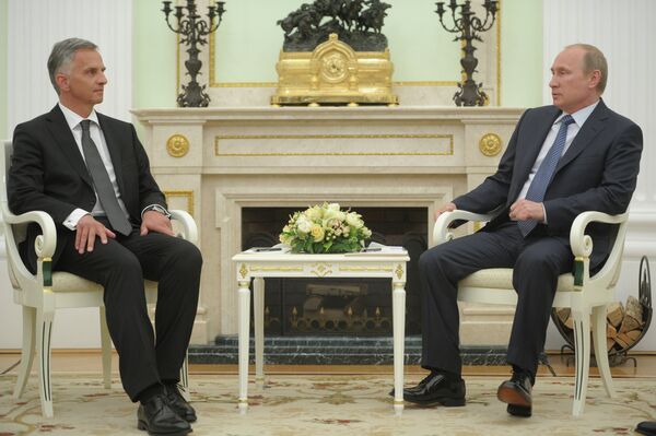 Vladímir Putin y  Didier Burkhalter - Sputnik Mundo
