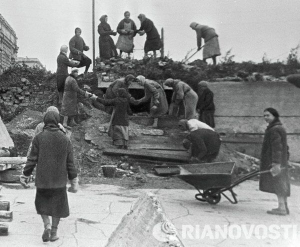 1941-1945: El largo camino rumbo a la Gran Victoria - Sputnik Mundo