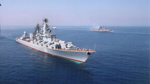 Buque insignia de la Flota del Mar Negro Moskvá - Sputnik Mundo