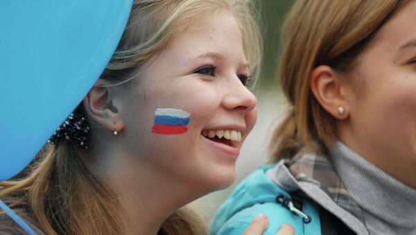 Caen los ánimos de protesta en Rusia y crece la satisfacción con la vida - Sputnik Mundo