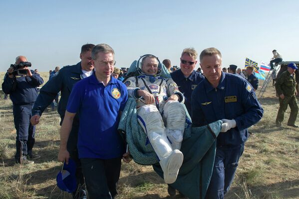 Soyuz retorna a la Tierra - Sputnik Mundo