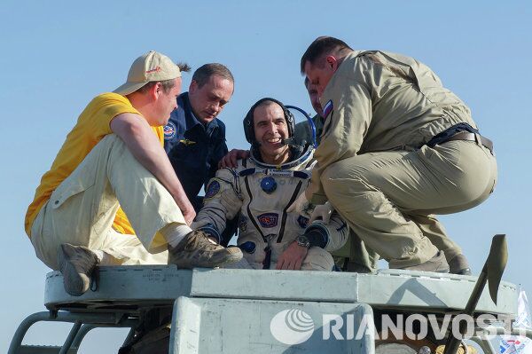 Soyuz retorna a la Tierra - Sputnik Mundo