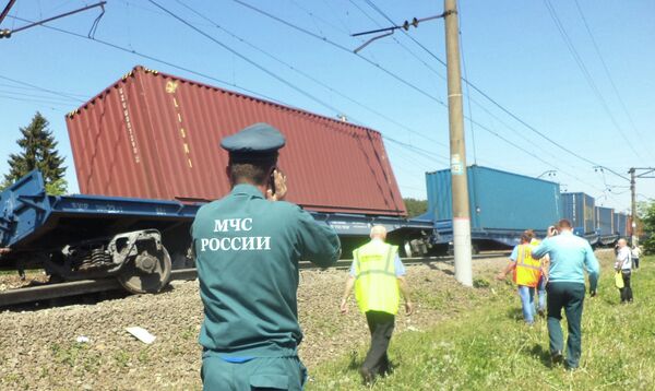 Asciende a 45 el número de heridos en la colisión de trenes cerca de Moscú - Sputnik Mundo