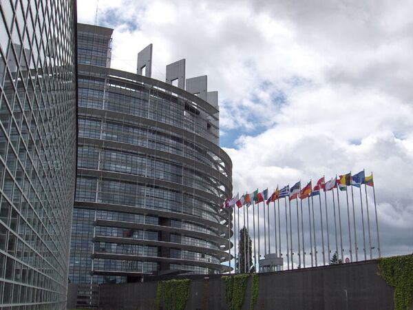 Comienzan las elecciones al Parlamento Europeo - Sputnik Mundo