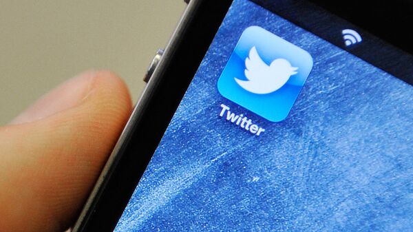 Twitter cerrará a los rusos las cuentas de organizaciones extremistas - Sputnik Mundo