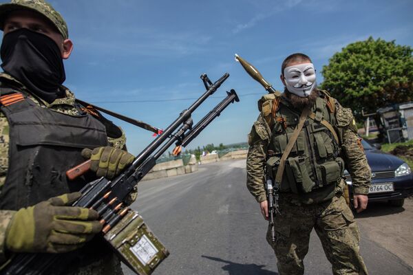 Los partidarios de la federalización de Ucrania en Slaviansk - Sputnik Mundo