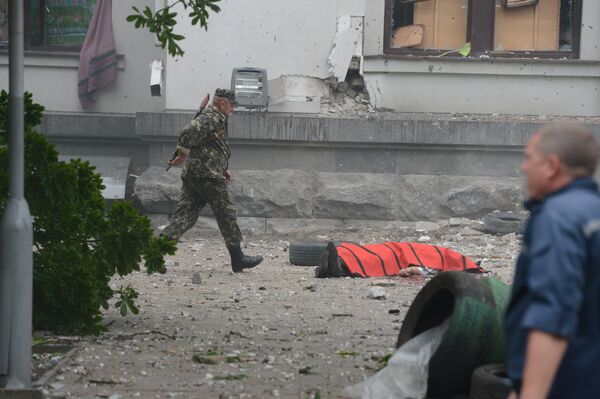 Sanidad corrige a 270 la cifra de muertos en los combates en el este de Ucrania - Sputnik Mundo