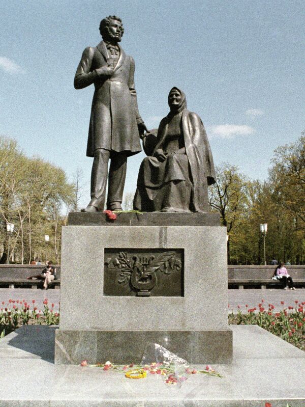 Alexandr Pushkin: 215 aniversario del natalicio del célebre poeta ruso - Sputnik Mundo