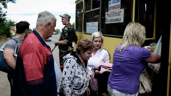 El Interior de Ucrania anuncia la apertura de un corredor humanitario en el este - Sputnik Mundo