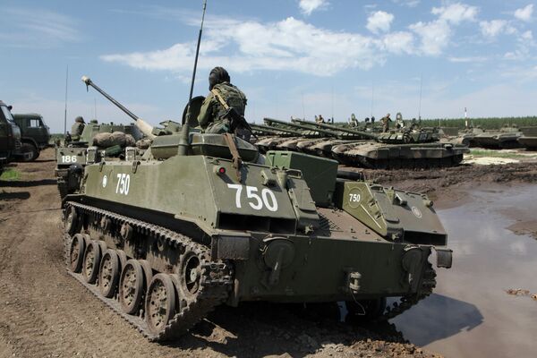 Senado ruso considerará cancelar su permiso de usar las tropas en Ucrania - Sputnik Mundo