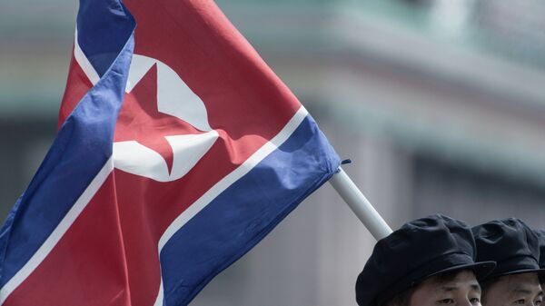 Corea del Norte ensaya tres misiles de corto alcance - Sputnik Mundo