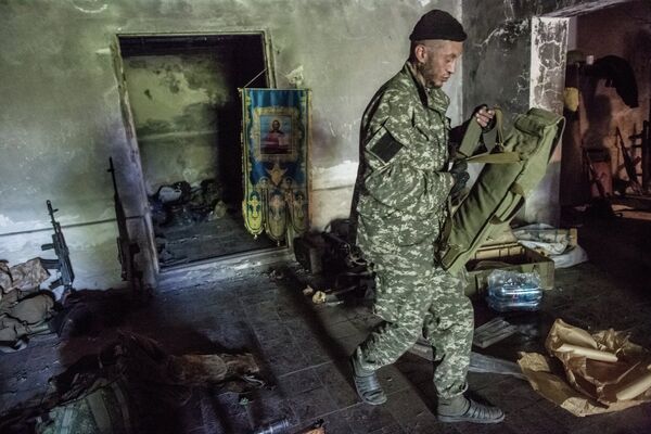 Ucrania, sucesos recientes: vuelven a romper las hostilidades - Sputnik Mundo