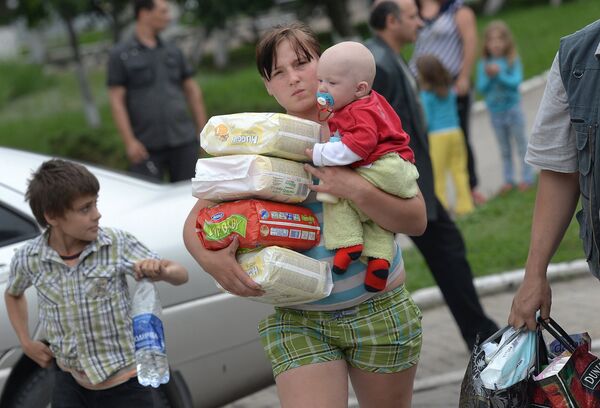Más de 30.000 ucranianos piden refugio en Rusia - Sputnik Mundo