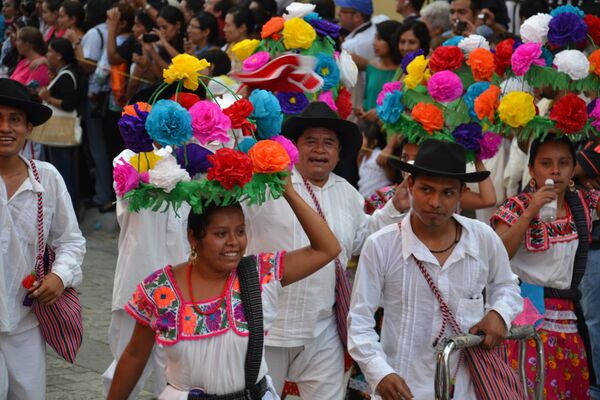 La mayor fiesta de paz del México indígena - Sputnik Mundo