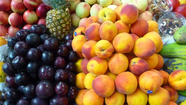 Frutas en el mercado de Buenos Aires - Sputnik Mundo