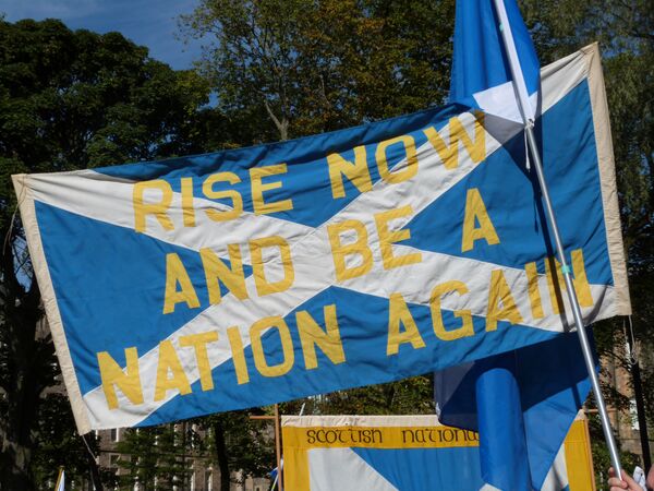 El Gobierno de Reino Unido  duda que los escoceses voten por la independencia - Sputnik Mundo