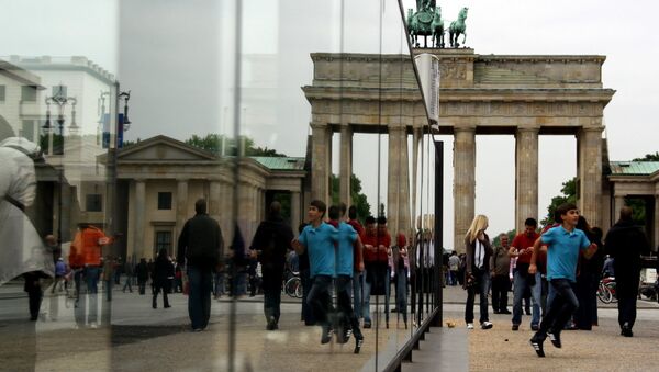 Puerta de Brandenburgo en Berlín (archivo) - Sputnik Mundo