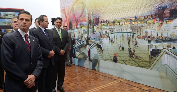 El diseño del nuevo aeropuerto de México encargado al laureado Norman Foster - Sputnik Mundo