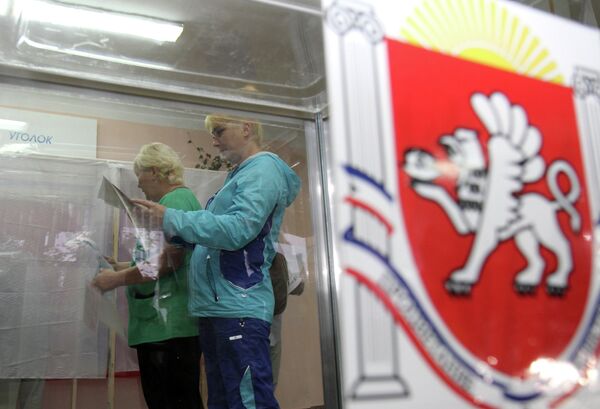 Crimea celebra las primeras elecciones en el seno de Rusia - Sputnik Mundo