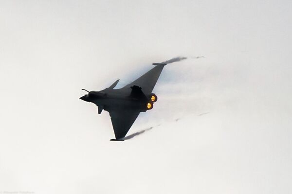 La aviación francesa realiza los primeros golpes aéreos contra el EI en Irak - Sputnik Mundo