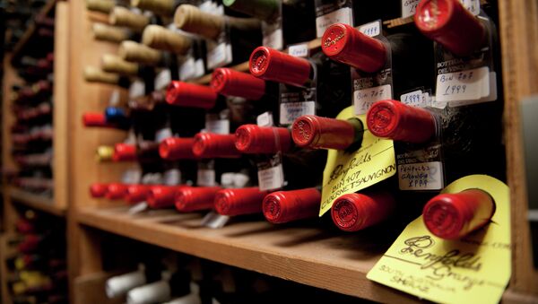 El gobierno ruso no considera un embargo sobre importaciones de vinos de la UE - Sputnik Mundo