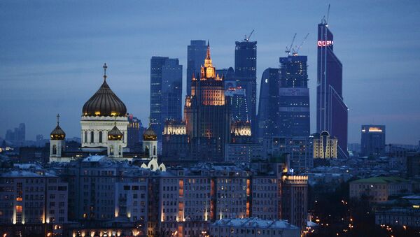 Вид на храм Христа Спасителя и ММДЦ Москва-Сити - Sputnik Mundo