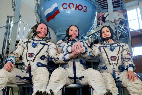“Un caso especial”: cuarta cosmonauta rusa Elena Serova - Sputnik Mundo