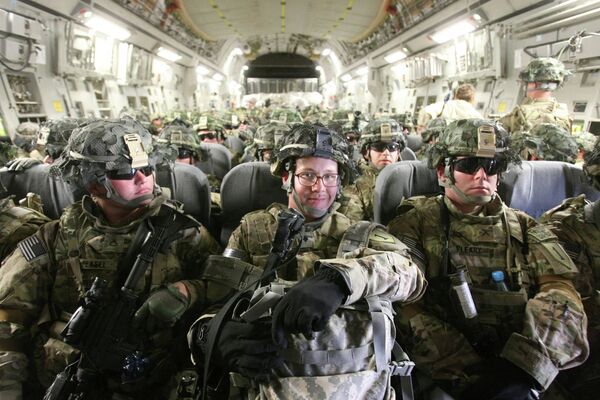 Militares de EEUU en contra  de operaciones terrestres en Siria e Irak - Sputnik Mundo