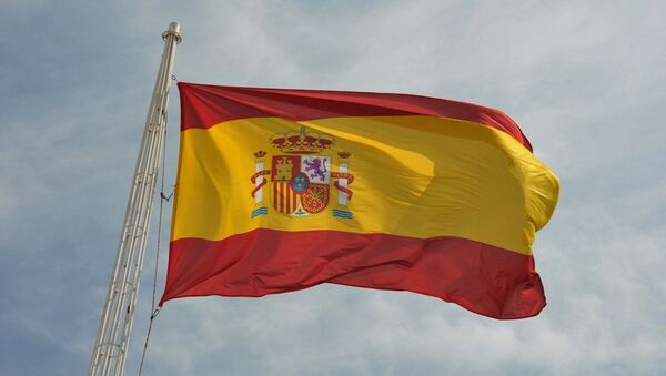El sector financiero español no pagó el 91% de las horas extras de sus empleados - Sputnik Mundo