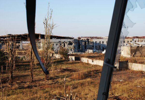 Lucha por el aeropuerto de Donetsk - Sputnik Mundo