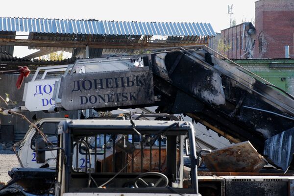 Lucha por el aeropuerto de Donetsk - Sputnik Mundo