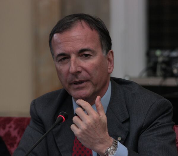 Franco Frattini, ex ministro de Asuntos Exteriores de Italia - Sputnik Mundo