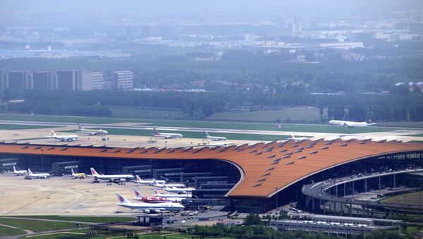 El aeropuerto de la capital de China, Pekín - Sputnik Mundo