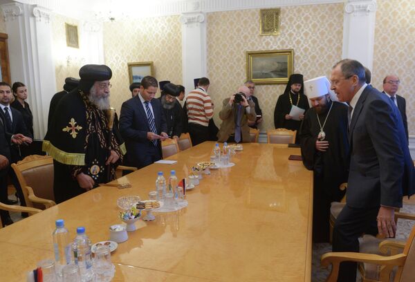 Teodoro II, patriarca copto, y Serguéi Lavrov, canciller ruso - Sputnik Mundo
