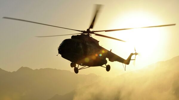 Un helicóptero en Afganistán (imagen ilustrativa) - Sputnik Mundo