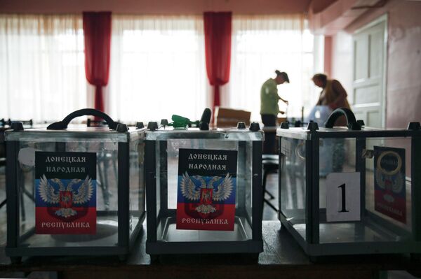 Ucrania ordena la búsqueda de los organizadores de las elecciones en Donbás - Sputnik Mundo