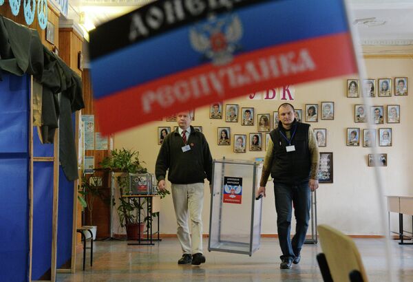 Las elecciones formaron la estructura política en Donetsk y Lugansk, opinan expertos - Sputnik Mundo