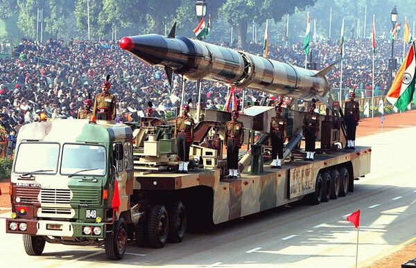India prueba con éxito un misil balístico con capacidad nuclear - Sputnik Mundo