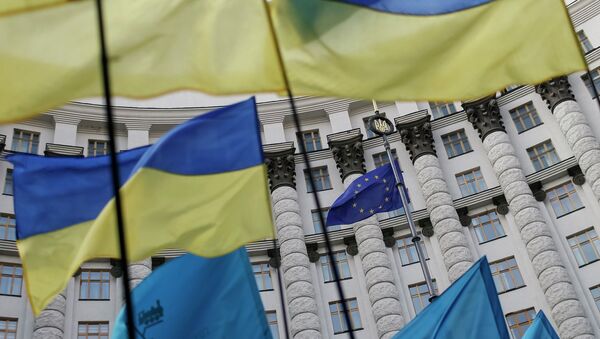 El embajador de la UE en Rusia dice que el ingreso de Ucrania al bloque no está en agenda - Sputnik Mundo