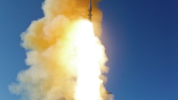 Minsk advierte que el escudo antimisiles de EEUU deteriorará la situación en Europa - Sputnik Mundo
