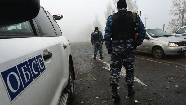 La OSCE insta a Rusia a cerrar la frontera con Ucrania para cesar la violencia - Sputnik Mundo