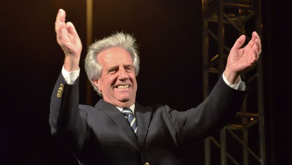 Tabaré Vázquez, ganador de los comicios presidenciales en Uruguay - Sputnik Mundo