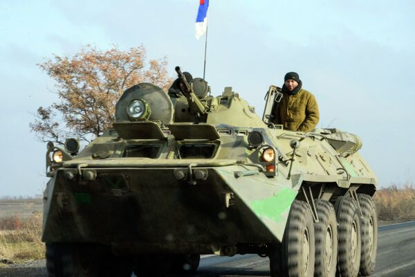 Las milicias de Donetsk comenzarán la retirada de armas pesadas el 9 o el 10 de diciembre - Sputnik Mundo