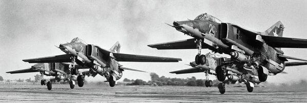 MiG, más rápido que el sonido - Sputnik Mundo